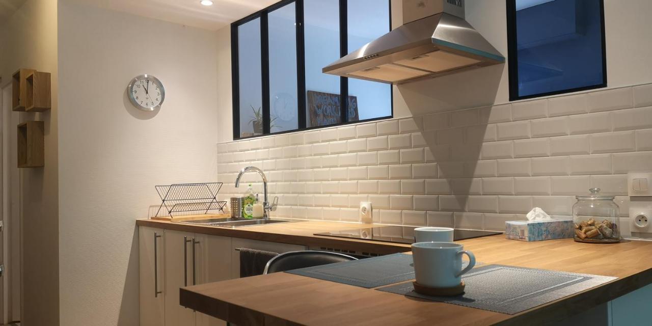 Moderne Et Paisible Studio Avec Balcon Сент-Аволд Екстериор снимка